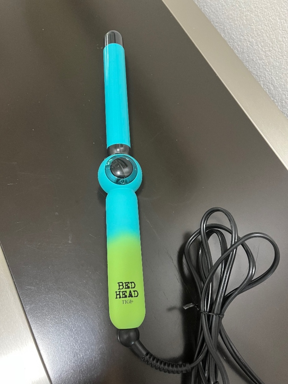BED HEAD Twirl Junkie 1" Digital Curling Wand